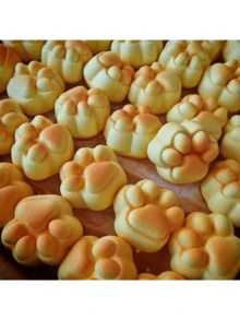 新款可爱猫爪慢回弹软捏面包玩具，逼真烘焙玩具，生日派对和节日最佳礼物 - 彩色 - 查看 4