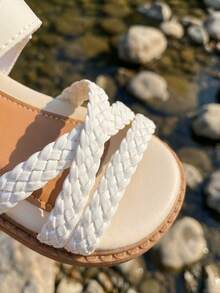 Kids Girls White Braided Crisscross Open Toe Sandals, Hook-And-Loop Ankle Strap Casual Shoes, Non-Slip Wear-Resistant Sole, Comfortable Padded Insole - White - View 5