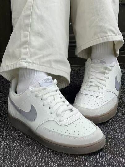  Nike Court Vision 舒適簡約薄底 低筒 板鞋 男款 白灰色