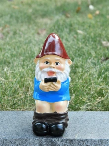 Small Resin Figurine - Mini Willy Dwarf Toilet Decor, Suitable For Lawn Decoration, Indoor And Outdoor, Interesting Red And Green Tones - A - View 8