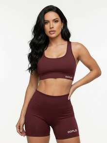 Kit Of 2: Top And Shorts Set, High-Waisted Shaping Gym Fashion For Women - 黑/酒紅色 - 查看 3