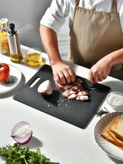 Bộ 3 thớt nhựa dùng trong nhà bếp, hai mặt sử dụng được, thiết kế treo tiện dụng, thích hợp để thái thịt, rau củ, trái cây, bánh mì, thích hợp cho cắm trại, dụng cụ nhà bếp hiện đại, thớt đa chức năng, thích hợp cho nhà bếp gia đình, ký túc xá và căn hộ nhỏ, phụ kiện nhà bếp, thích hợp làm quà tặng Ngày của Cha, Ngày của Mẹ và các dịp lễ khác.