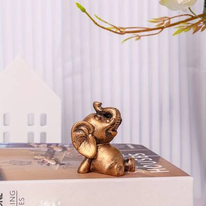 1 chiếc tượng voi nhỏ bằng nhựa resin đơn giản, sang trọng, nhìn lên bầu trời đầy sao, dùng để trang trí bàn làm việc, kệ sách, bàn học, phòng ngủ. Tượng voi nhỏ trang trí cá tính, thích hợp trang trí nhà cửa, phòng ngủ, kệ sách.
