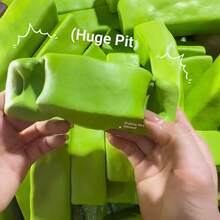 2026 新品上市 - 超精致逼真食物造型捏捏乐，10厘米超大尺寸，手工硅胶慢回弹，青少年减压好礼，适合节日、生日、派对等场合，柔软Q弹的面包、蛋糕、甜点造型，是理想的减压玩具。 - 彩色 - 查看 5