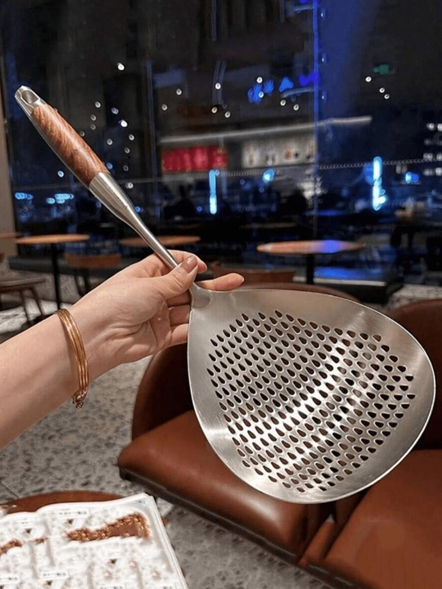 1 pieza Cuchara ranurada de acero inoxidable - Resistente al calor (350°C), filtro perforado a prueba de fugas, mango ergonómico y filtro de malla fina, apto para freír, olla caliente, cocinar, servir, hornear - Utensilio de cocina para restaurante y hogar, superficie lisa, duradero, accesorio de cocina, muy conveniente, gran regalo para mujeres y familias - Plateado - Ver 1