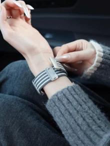 1 pieza Banda de reloj trenzada de nailon con diseño creativo de oso, compatible con Apple Watch S10 de 42/46mm, 49mm extra grande ajustable con correa magnética trenzada, se adapta a las series 9/8/7/6/SE/5/4/3/2 - arcilla - Ver 11