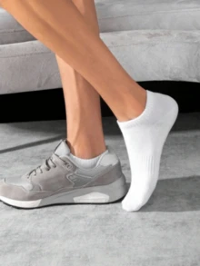 5 Pairs Of White Ruffle Fashion Women's Socks - Multicolor - View 2