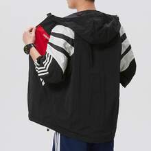 Áo khoác gió adidas Originals SANTIAGO kẻ sọc dáng rộng, tay dài, có khóa kéo dành cho nam - Đen và đỏ - Xem 2
