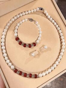 Bộ trang sức ngọc trai 4 món, dây chuyền, vòng tay và bông tai đính ngọc trai và đá mã não đỏ tối giản thời trang, trang sức thanh lịch đa năng phù hợp cho bé gái và phụ nữ, quà tặng Ngày của Mẹ, túi đựng màu xám (số lượng hạt ngẫu nhiên) - Đỏ - Xem 1