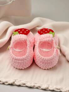 1 Pair Handmade Crochet Infant Sandals, White With Strawberry Pattern Decor, Soft Knitted Booties With Button - Baby Pink - View 7