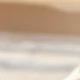 متعدد الألوان