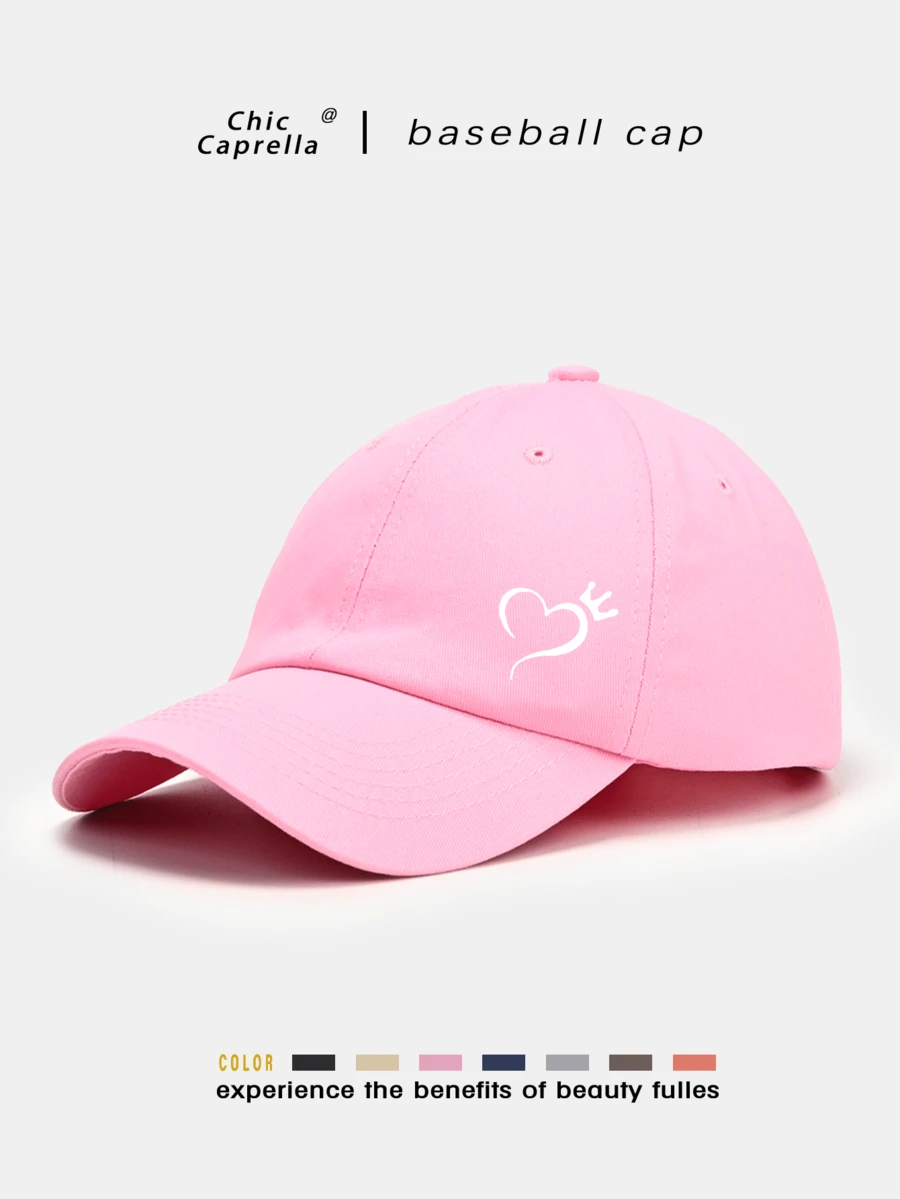 Mũ lưỡi trai có thể đội quanh năm, điều chỉnh được dây đeo.