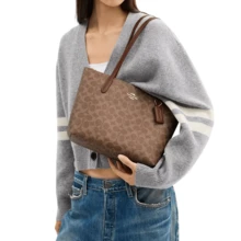 City Tote Bag In Signature Canvas Bags For Women Purses And Handbags For Women COACH Classic Leather Printed Tote Bag Casual Bag For Daily,Gift For Women - 棕色 - 查看 6