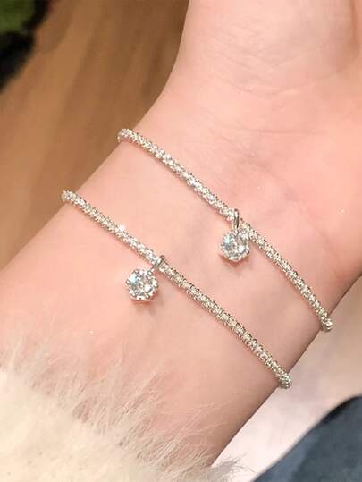 1 chiếc vòng tay/vòng chân hình ngôi sao lấp lánh màu bạc, đính mặt dây chuyền kim cương giả, trang sức cưới thanh lịch, sang trọng tinh tế, quà cưới, phụ kiện trang phục trang trọng, phù hợp cho lễ cưới, tiệc tối trang trọng, tiệc tùng, trang phục cô dâu và phù dâu.