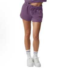 Alo Yoga Accolade Sweat Short | Premium French Terry Loungewear | Luxury Soft-Touch High-Waist Athletic Short | Versatile Unisex Studio-To-Street Essentials | Iconic Chrome Logo Relaxed Fit Apparel - Màu Lilac Tím - Xem 4