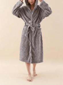 1pc Coral Fleece Hooded Robe, 3D Tortoiseshell Pattern, Soft & Comfortable Absorbent Loungewear - White - View 5