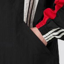 Áo khoác gió adidas Originals SANTIAGO kẻ sọc dáng rộng, tay dài, có khóa kéo dành cho nam - Đen và đỏ - Xem 5