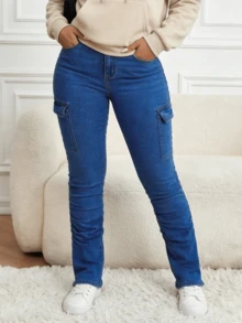 Women's Mid-Rise Stretch Denim Stack Jeans | Curvy-Fit Cargo Pocket Butt-Lifting Stretch Skinny Denim Pants - Dark Wash - View 3
