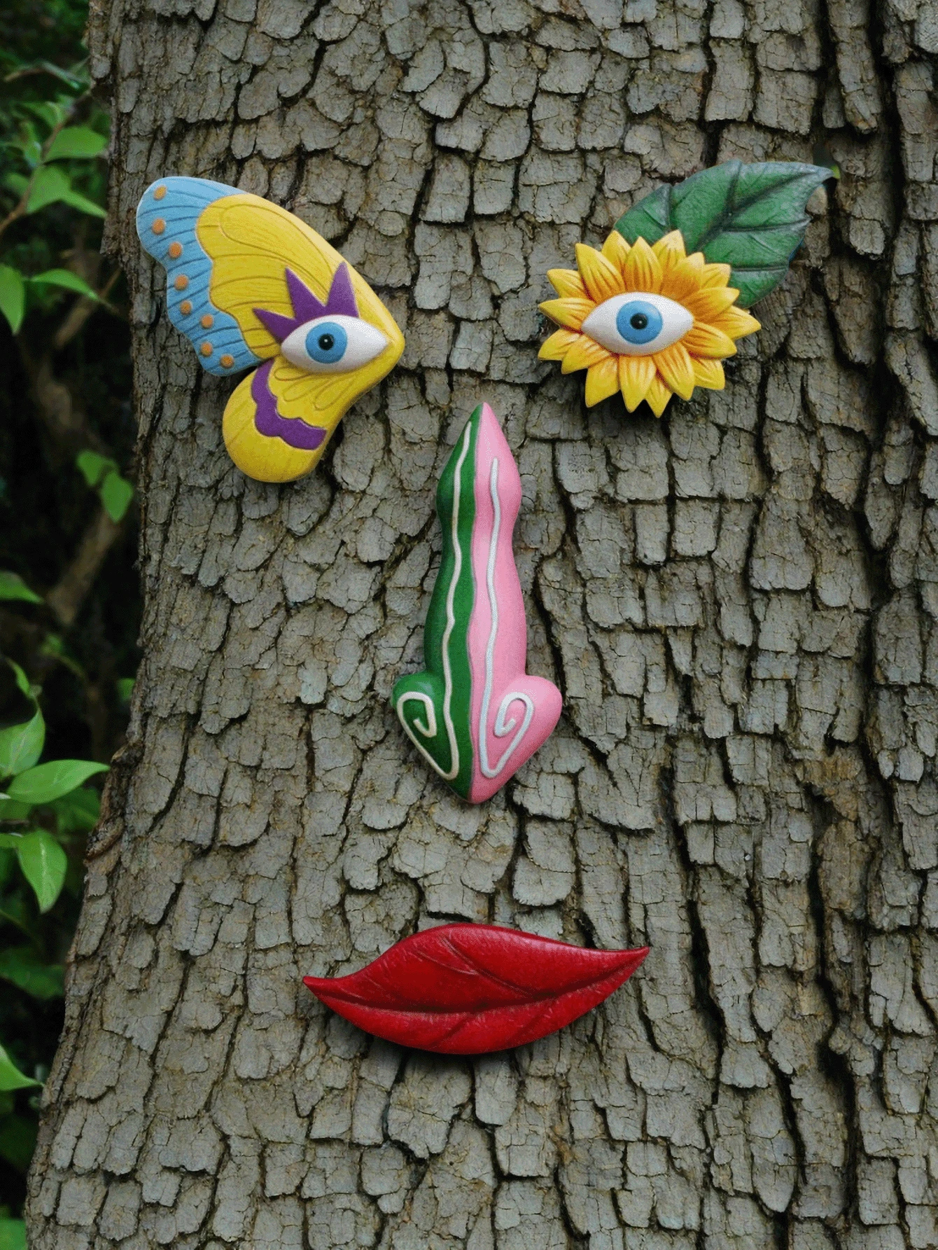 Quirky Face Art Garden Decor Set, Colorful Butterfly Sunflower Lips Resin Wall Decor, Outdoor Yard Tree Sculpture - Multiple Styles - View 1
