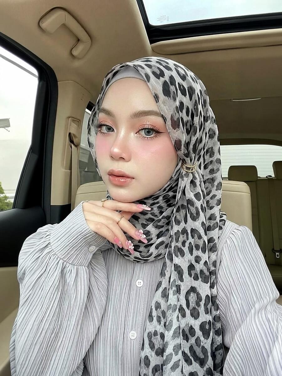 1件装女士波西米亚豹纹印花头巾，高品质数码印花，多功能柔软透气围巾/披肩，优雅多功能防晒披肩，时尚百搭，适合日常佩戴，四季皆宜。 - 彩色 - 查看 1