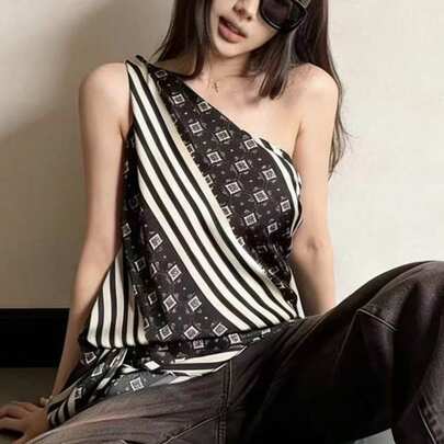 法式条纹印花不对称领吊带背心，修身显瘦设计，夏季不对称无袖上衣