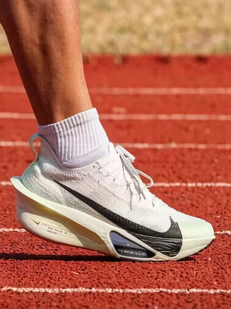 Nike Alphafly 3 舒適貼合 馬拉松競速跑步鞋 男款 淺綠 - 淺綠 - 查看 1