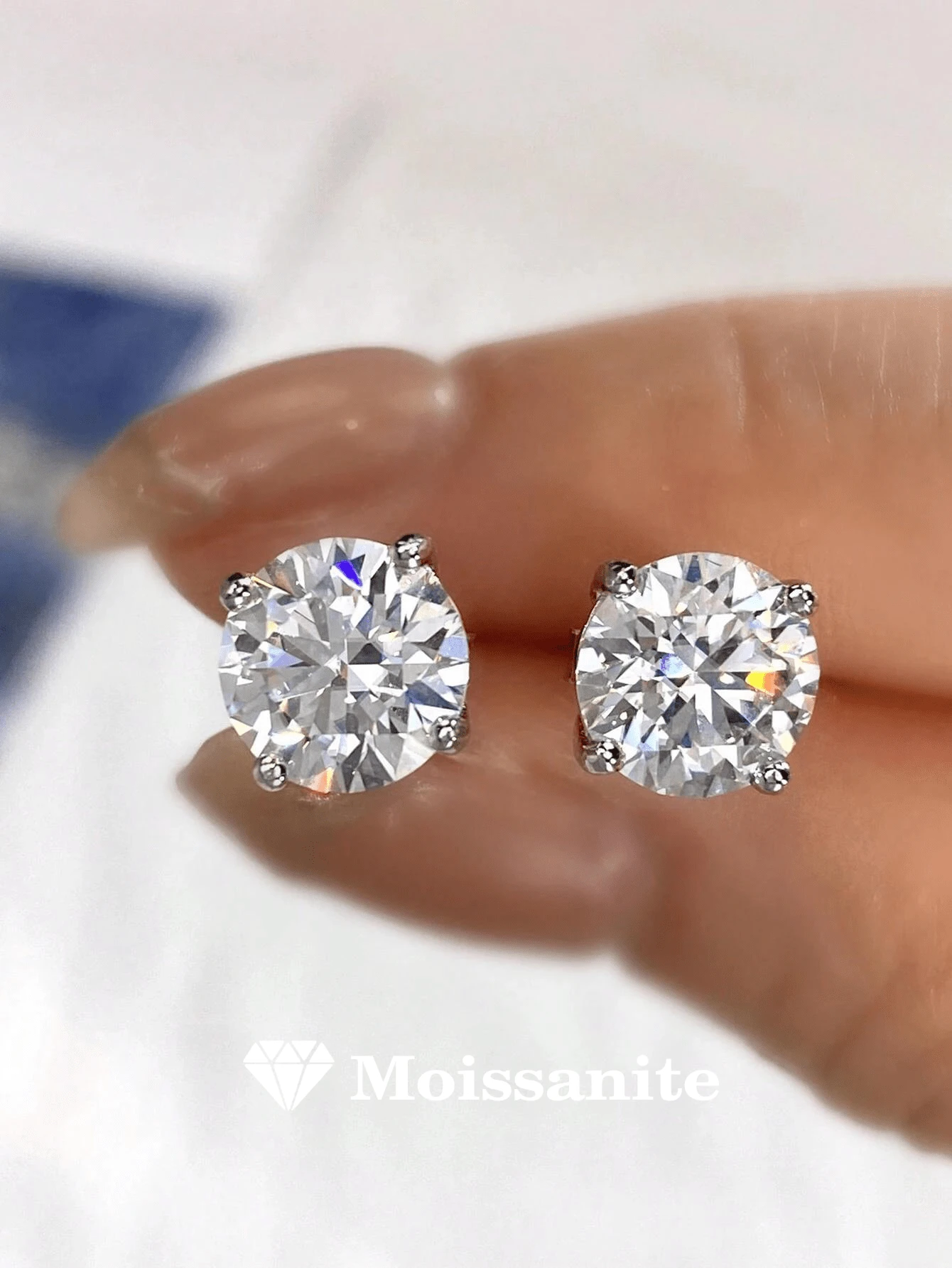 1 Pair Elegant Moissanite 925 Sterling Silver 4-Prong Stud Earrings, Suitable For Anniversary, Birthday, Wedding Gift