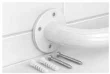 Esta barra de apoyo de está fabricada en acero inoxidable y presenta un diseño sencillo y funcional. Su superficie lisa y acabado brillante la hacen ideal para baño, aseo, zona de ducha, pasillo y otros espacios del hogar. El material metálico es resistente, duradero y de fácil limpieza para el uso diario. Su estructura de montaje en pared ofrece una sujeción cómoda y práctica como apoyo cotidiano. Incluye tornillos y accesorios de instalación para una colocación más conveniente. - A - Ver 6