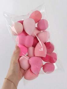 Bông mút trang điểm khô và ướt cỡ lớn, kiểu dáng ngẫu nhiên, thích hợp để trang điểm và che khuyết điểm, tiện lợi mang theo, là món quà Giáng sinh tuyệt vời, quà tặng kèm, vật dụng cần thiết khi đi du lịch, giá trị tốt. - Nhiều màu - Xem 8