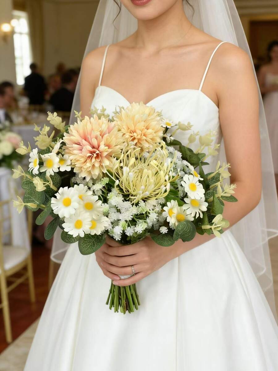 Bó hoa cưới "Tình yêu vĩnh cửu", được làm từ lá bạch đàn, hoa baby's breath, hoa cúc, hoa cẩm tú cầu và hoa cúc vạn thọ, thích hợp cho cô dâu và phù dâu cầm, thời trang và sống động, tượng trưng cho tình yêu bất diệt. - Nhiều màu - Xem 1