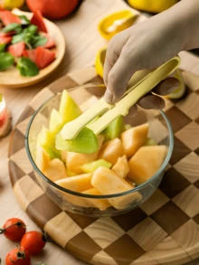 5.71英寸硅胶迷你夹，适用于餐饮服务、咖啡吧、下午茶、甜点聚会和冰桶。 - 查看 3