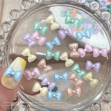 30 pièces Charms d'ongles en nœud papillon de couleurs mélangées, charms de nœuds papillon 3D pour ongles, charms de nœuds papillon en résine pour la conception d'ongles Kawaii, accessoires de manucure décoratifs pour les ongles des femmes - Multicolore - Voir 3