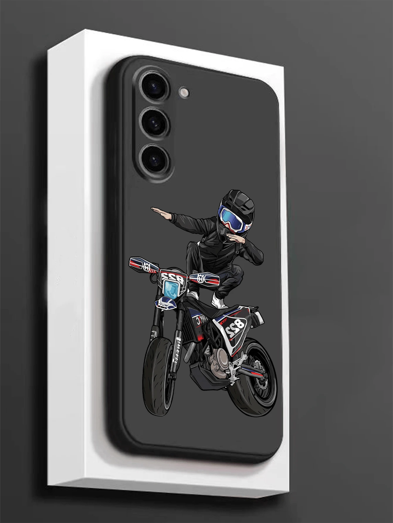 1个创意酷炫摩托车骑手防摔防滑黑色手机壳，兼容、荣耀、Galaxy等手机。 - 黑色 - 查看 1