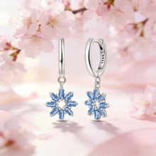 925纯银蓝色锆石雪花耳环，长方形水晶吊坠耳环，女士日常及派对饰品 - 彩色 - 查看 2