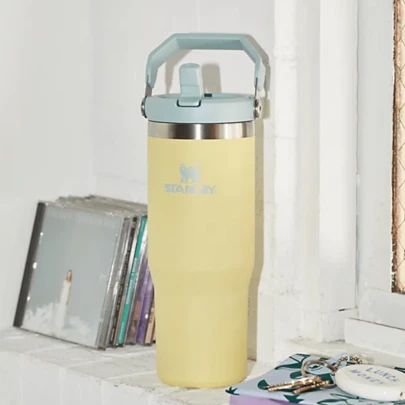  TERMO STANLEY FLIP STRAW POMELO 887 ML.