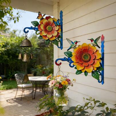 复古铁艺彩绘向日葵蜂鸟壁挂架，户外花园装饰挂钩，适用于悬挂风铃、吊篮、喂鸟器、灯笼等，美式乡村风格金属艺术墙饰，多功能重型花园装饰挂钩