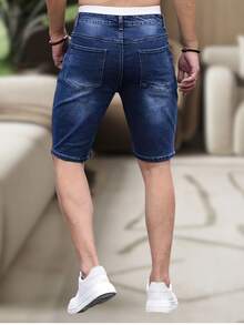 Men's Slim Fit Ripped Denim Shorts, Destroyed Style, Premium Fashion Line, Original Factory Outlet. Colors: Dark Black, Medium Black, Light Black, White, Beige, Yellow, Red - 深色水洗藍 - 查看 3