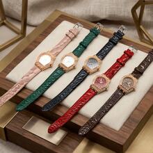 HYF-A84 Reloj Elegante para Mujer Estilo Vintage con Carátula Decorativa y Correa Cómoda Diseño Exclusivo y Detallado en Varios Colores Modernos Ideal para Cualquier Ocasión - **Cafetería - Ver 5