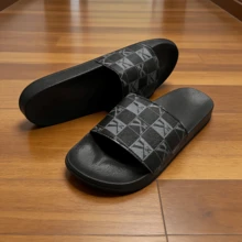 Dép nam, dép lê nam kiểu dáng giản dị, thoải mái và năng động, dép đế bằng EVA mềm mại chống trơn trượt, thích hợp cho cả trong nhà và ngoài trời, dép nam siêu thoải mái, bền bỉ, chống trơn trượt, rất phù hợp để mang hàng ngày. - màu đen - Xem 3