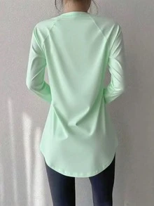 女款健身瑜伽上衣，快乾運動T恤，適合跑步、健身、運動，彈性壓力內衣 - 薄荷綠 - 查看 6