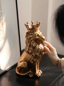 砂岩狮子——百兽之王——家居/书房/客厅摆件，精美收藏品，男士最佳礼物，金色，适用于客厅、卧室、书房、婚礼、节日氛围、情人节、结婚礼物、最佳节日礼物、展示架装饰、生日礼物、毕业礼物等。 - 多色 - 查看 6
