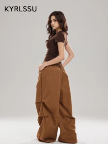 ZULIZ Áo thun nữ tay ngắn cổ tròn ôm sát KYRLSSU, kiểu dáng cơ bản, dáng ngắn. - Cà phê nâu - Xem 7