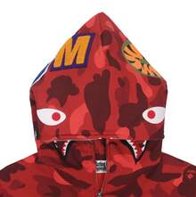 A Bathing Ape (BAPE) Men's Shark Full-Zip Hoodie – Iconic Camo Series, Multi-Color Options Available - 紅色 - 查看 4
