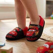 Disney Cars Slippers Boys' Slip On Cozy Warm Soft Plush Indoor Wear Relax & Play (Toddler Sizes 5-10/ Little Kids Sizes 11-12) - 紅/黑 - 查看 8