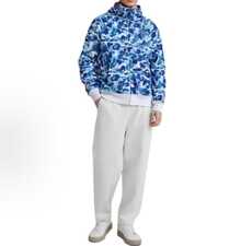 A Bathing Ape (BAPE) Men's Shark Full-Zip Hoodie – Iconic Camo Series, Multi-Color Options Available - 藍色 - 查看 3