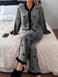 優雅女款睡衣套裝－愛心圖案V領長袖上衣與長褲，輕盈居家睡衣，情人節禮物 - 黑色 - 查看 4