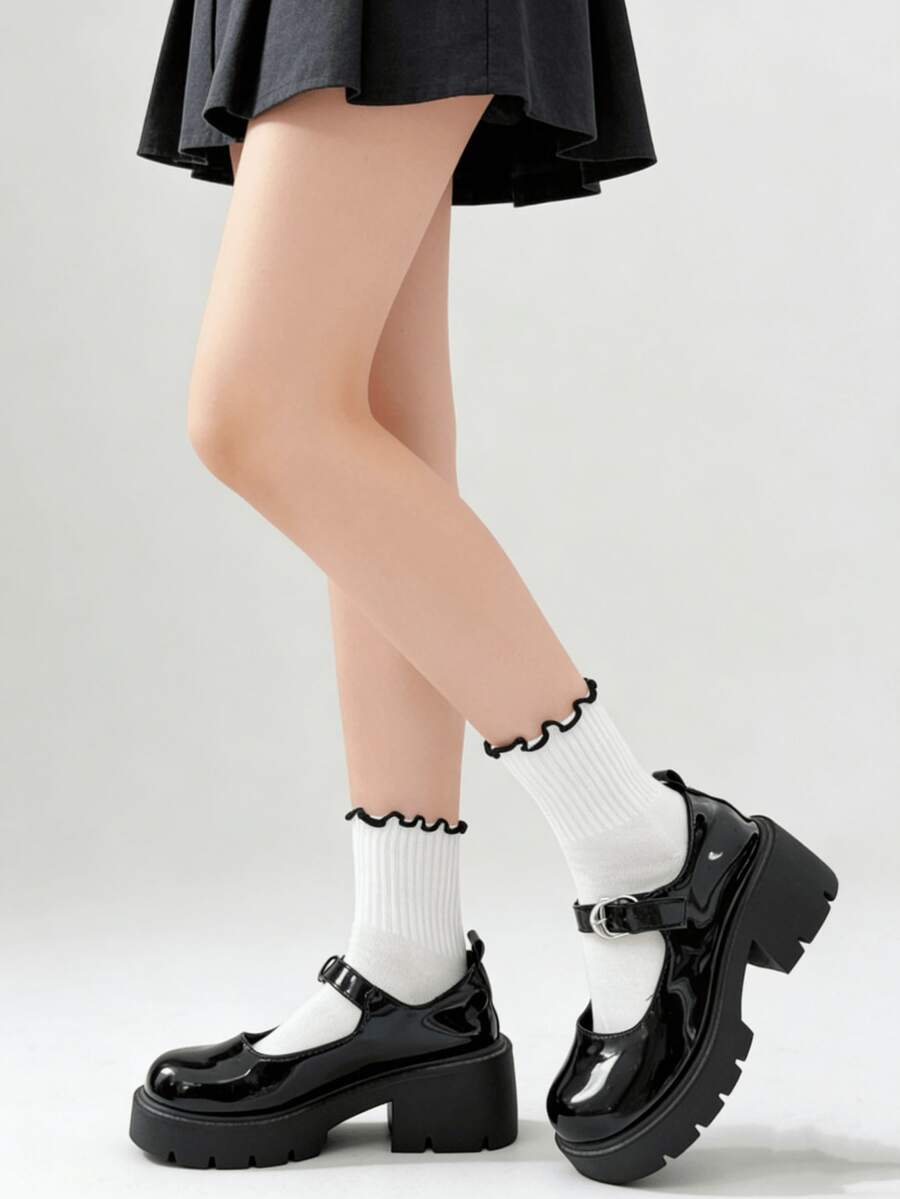 1/2 Pairs Spring/Summer Versatile Sweet Girl Minimalist Contrast Color Frill Trim Mid-Calf Socks - Multicolor - View 1