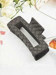 一套3个大号方形网格发夹，可增加后脑勺的蓬松度，简约设计，适合日常使用。 - 彩色 - 查看 6