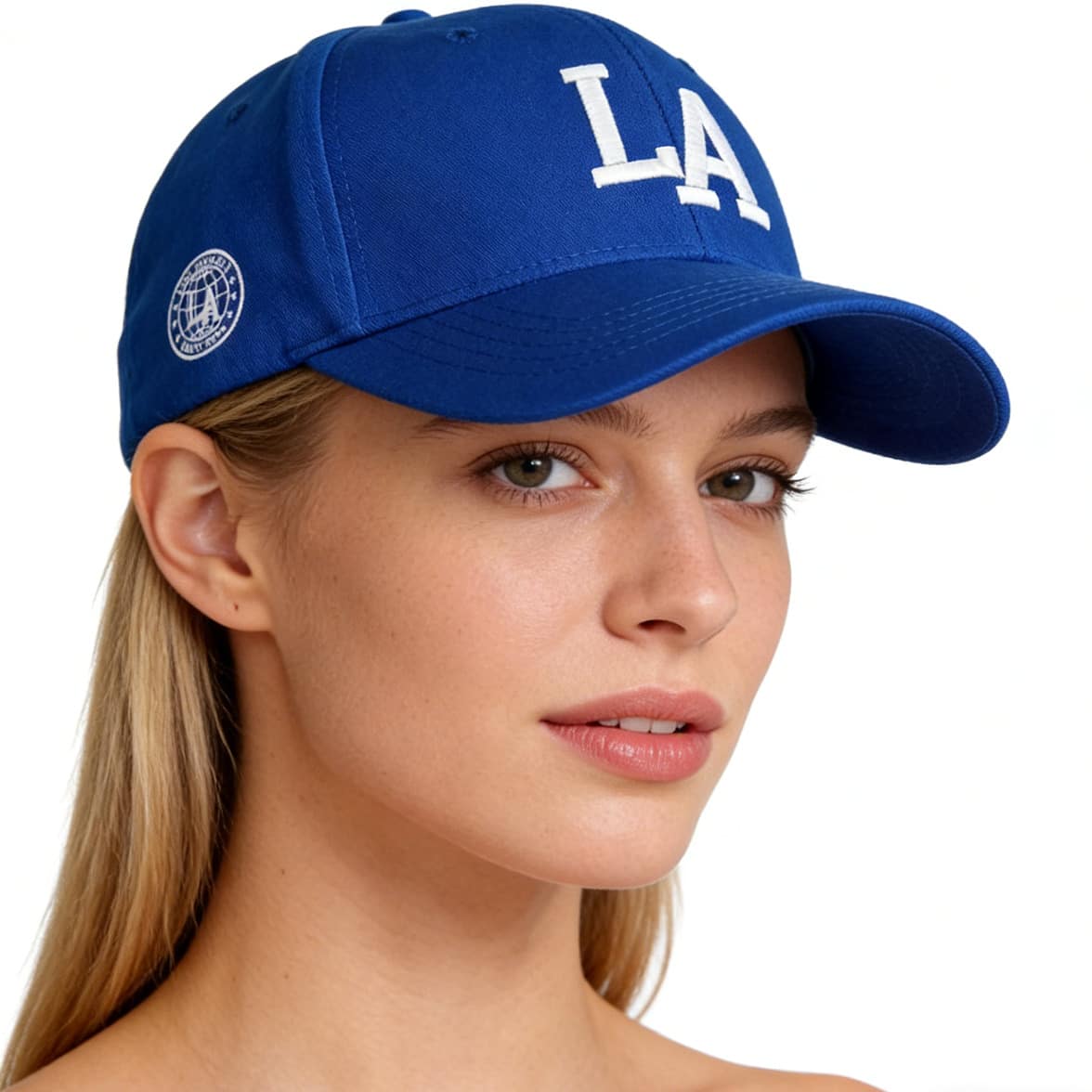 Black Streetwear Cap With A Flat Brim Featuring An LA Print, Suitable For Both Men And Women. This Hip Hop Hat Has An Adjustable Strap, Perfect For Outdoor Activities And Casual Occasions, Especially For Events Themed Around LA - 藍色 - 查看 1
