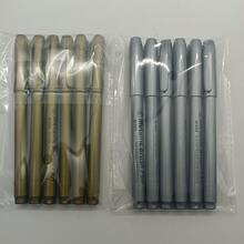 Bộ 6 bút dạ quang kim loại, bút đánh dấu màu vàng và bạc, bút ký tên đầu mềm, thích hợp cho các sản phẩm thủ công bằng nhựa, bút đánh dấu gốc dầu, lý tưởng cho thiệp chúc mừng, thiệp mời, các dự án nghệ thuật, Giáng sinh. - Nhiều màu - Xem 12